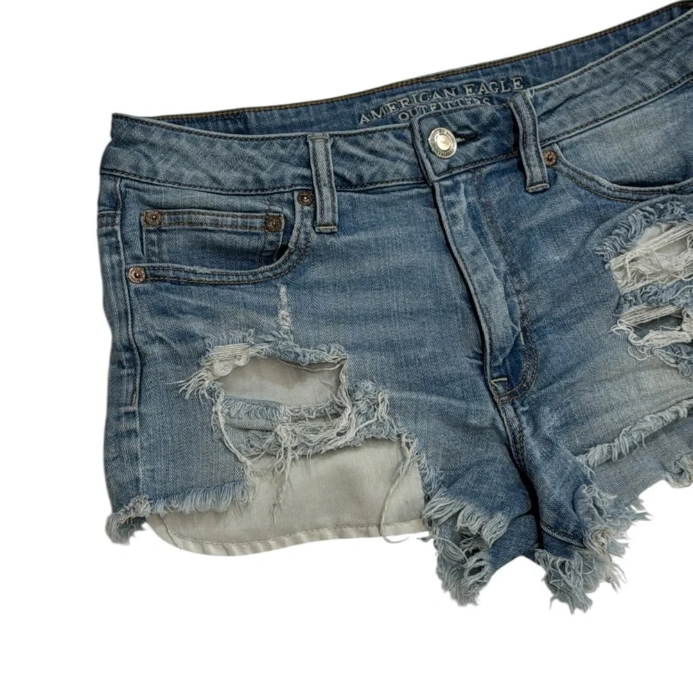 American Eagle Stretch Hi-Rise Festival Women's Cutoff Ragged Jean Shorts Size 8